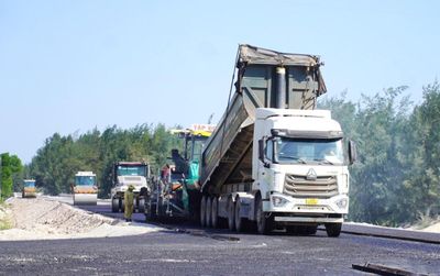 Quảng Trị: Hơn 3.300 tỷ đồng được giải ngân cho các dự án giao thông trọng điểm