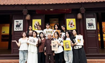 Tranh Đông Hồ tươi mới qua lăng kính sáng tạo của người trẻ