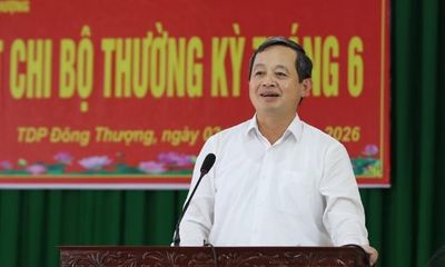 Chủ tịch UBND tỉnh Phạm Hoàng Sơn dự sinh hoạt Chi bộ tổ dân phố Đông Thượng, phường Tân An