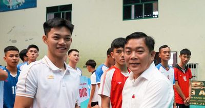 16 đội tham gia vòng chung kết Giải bóng chuyền nam thành phố Đà Nẵng