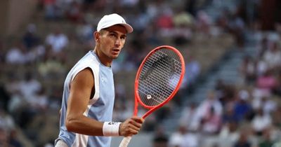 Matteo Arnaldi lập kỷ lục thi đấu gần 18 giờ để vào tứ kết Roland Garros 2026