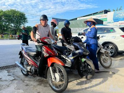 Xăng sinh học E10: Từ chủ trương xanh đến thói quen tiêu dùng mới