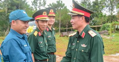 Lãnh đạo Quân khu 7 thăm, động viên lực lượng vũ trang tỉnh Lâm Đồng trên tuyến biên giới