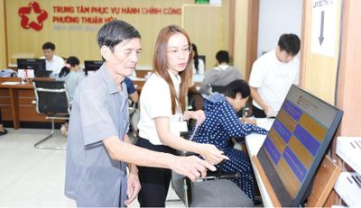 Hiệu quả của chính quyền địa phương 2 cấp nhìn từ bộ phận một cửa
