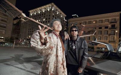 Từ cơn sốt 'Come my way': Công thức nào cho một MV triệu view?