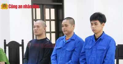 Nhóm bán 'cỏ Mỹ' ở Cà Mau lĩnh án 27 năm tù