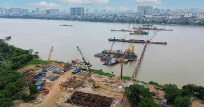 Hoàn thành giải phóng mặt bằng các dự án cầu vượt sông Hồng trước 30/6
