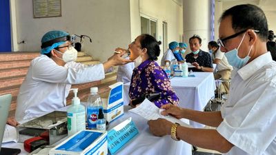 Hà Nội thông qua Nghị quyết quy định chính sách hỗ trợ an sinh xã hội cho người dân Thủ đô