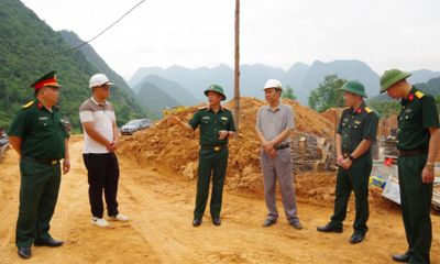 Bộ Tư lệnh Quân khu 1 kiểm tra các điểm trường liên cấp biên giới trên địa bàn tỉnh