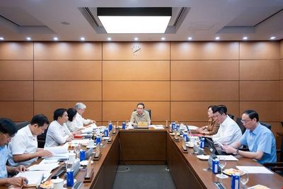 Chủ tịch Quốc hội: Mọi nhiệm vụ phải có sản phẩm đầu ra, mang lại giá trị thực chất cho người dân, doanh nghiệp