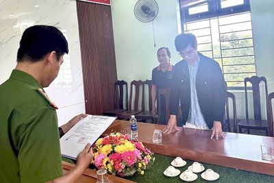 Yêu qua mạng với 'Linh Đan', người đàn ông mất hơn 1,5 tỷ đồng