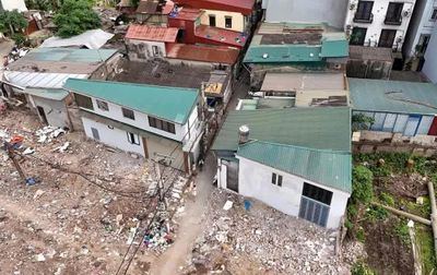 Hà Nội yêu cầu kiểm tra, xử lý nhà siêu mỏng, siêu méo mọc lên sau các dự án mở đường