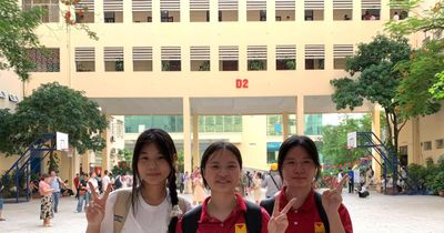 Gần 7.500 thí sinh thi vào lớp 10 Trường Chuyên Đại học Sư phạm