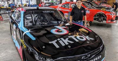 Ô tô Tik Tok có giá bằng 2 xe máy Honda SH sắp có mặt tại thị trường