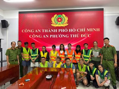 Bắt nhóm người nước ngoài 'bay lắc', lộ đường dây lừa đảo xuyên biên giới