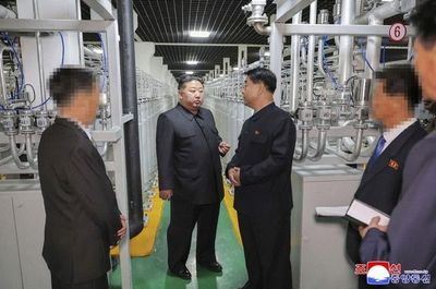 Ông Kim Jong Un tuyên bố năng lực hạt nhân Triều Tiên tăng gấp đôi