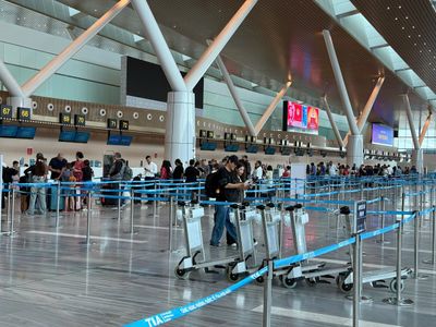 Tân Sơn Nhất dự kiến đón 125.000 lượt khách/ngày cao điểm hè