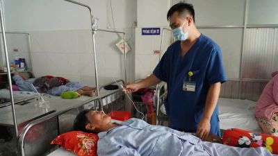 Hiệu quả từ kỹ thuật phẫu thuật cột sống ít xâm lấn tại tuyến tỉnh