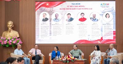 Sáng mãi hành trình vạn dặm và tầm nhìn kiến tạo tương lai của vị Cha già dân tộc