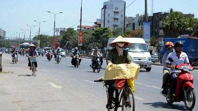 Nắng nóng tiếp tục bao trùm Bắc Bộ và Trung Bộ thêm 3 ngày nữa