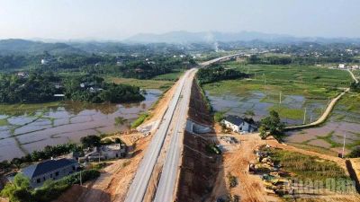 Sớm bổ sung tuyến Việt Trì-Hòa Bình vào quy hoạch đường bộ quốc gia