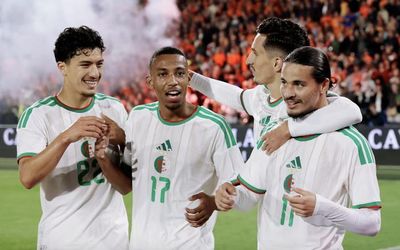 Đánh bại Hà Lan bằng cầu thủ Feyenoord, Algeria tạo cú hích trước World Cup