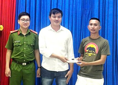 Anh Nghĩa làm việc nghĩa!