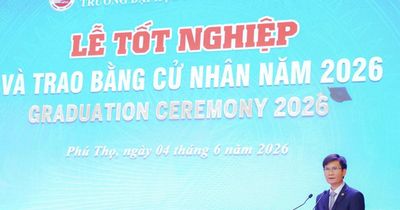 Hiệu trưởng Trường ĐHSP Hà Nội 2: Đáng lo không phải AI, mà là con người ngừng học hỏi