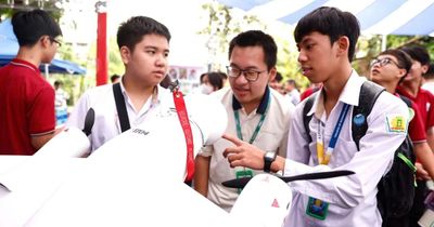 Kiến tạo nền giáo dục hiện đại từ 'tam hóa' đến công dân toàn cầu