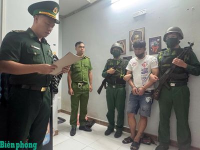 Bắt đối tượng tàng trữ trái phép chất ma túy