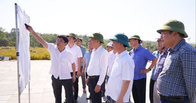 Phó Chủ tịch UBND tỉnh Thái Văn Thành kiểm tra tiến độ thi công các công trình, dự án đầu tư công