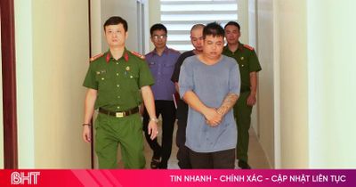 Khởi tố 2 đối tượng giả danh phóng viên, ghi hình CSGT để 'tống tiền'
