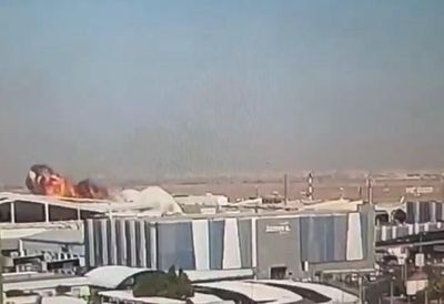 Video ghi lại khoảnh khắc UAV lao trúng sân bay ở Kuwait