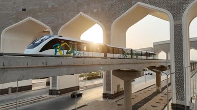 Ai Cập ra mắt tuyến đường sắt một ray không người lái mới