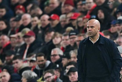 Liverpool và Arne Slot khép lại mối lương duyên