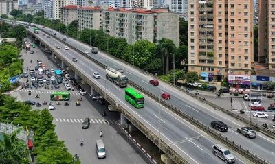 Hà Nội: Khắc phục tình trạng xô lệch một số gối cầu trên đường Vành đai 3 trên cao