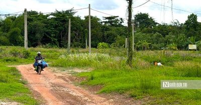 Cận cảnh dự án 'treo' gần 20 năm, phơi sương phơi nắng giữa khu 'đất vàng' Tp.HCM