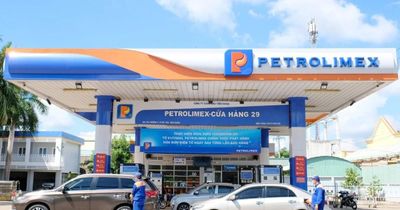 Petrolimex muốn bán toàn bộ cổ phiếu quỹ, chuyện gì đang xảy ra?