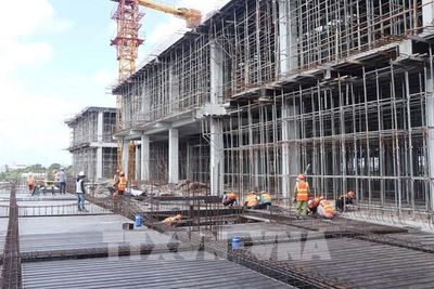 Chốt lịch bay sân bay Cà Mau và tiến độ bệnh viện 3.300 tỷ