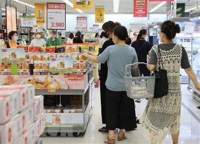 Seoul mở rộng mạng lưới 'Cửa hàng giá tốt' để kiềm chế lạm phát