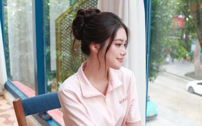 Phương Oanh lên chức