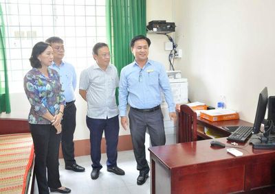 Phó Chủ tịch UBND tỉnh An Giang Nguyễn Thị Minh Thúy kiểm tra công tác chuẩn bị kỳ thi tốt nghiệp THPT năm 2026