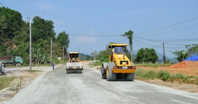 Khẩn trương giải phóng mặt bằng dự án nâng cấp quốc lộ 14E