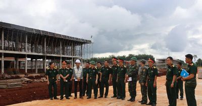Quân đoàn 34 cử 150 cán bộ, chiến sĩ tham gia xây dựng 2 trường nội trú liên cấp ở khu vực biên giới
