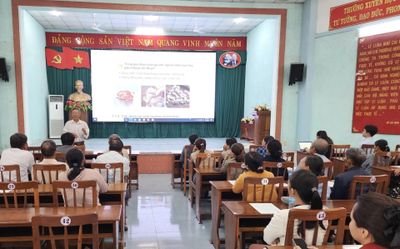 Tập huấn phục hồi sinh kế cho 35 hộ dân phường Ninh Hòa