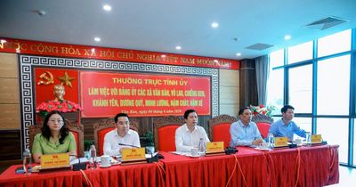 Thường trực Tỉnh ủy làm việc với Thường trực Đảng ủy 8 xã khu vực Văn Bàn