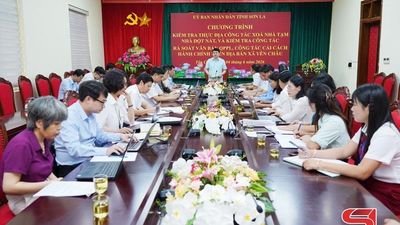 Đồng chí Phó Chủ tịch UBND tỉnh làm việc tại xã Yên Châu