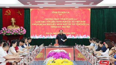Thường trực Tỉnh ủy làm việc với Liên minh HTX Việt Nam