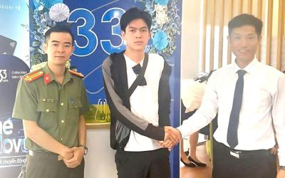 Công an Ninh Bình hỗ trợ người dân nhận lại 500 triệu đồng do chuyển khoản nhầm