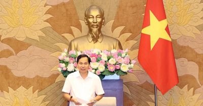 Tổng Thư ký Quốc hội, Chủ nhiệm Văn phòng Quốc hội Lê Quang Mạnh chủ trì họp giao ban với các đơn vị của Văn phòng Quốc hội